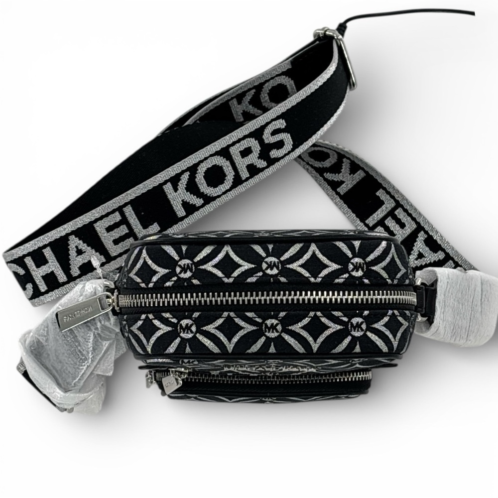 NWT Michael Kors Jet Set Crossbody Black Metallic Silver Logo Jacquard - Picture 4 of 10